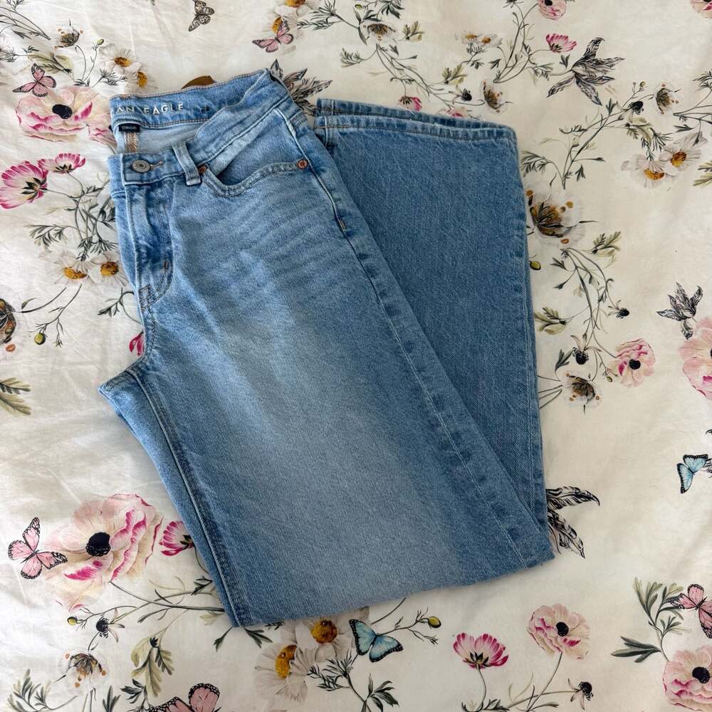 American Eagle Strigid Wide Leg Jeans Light Wash Size 00 Regular